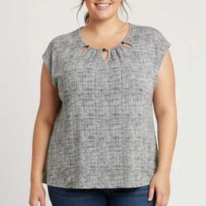 ROCHELLI Tweed Pleated Beaded Keyhole Neck Sleeveless Blouse Top Plus 3X